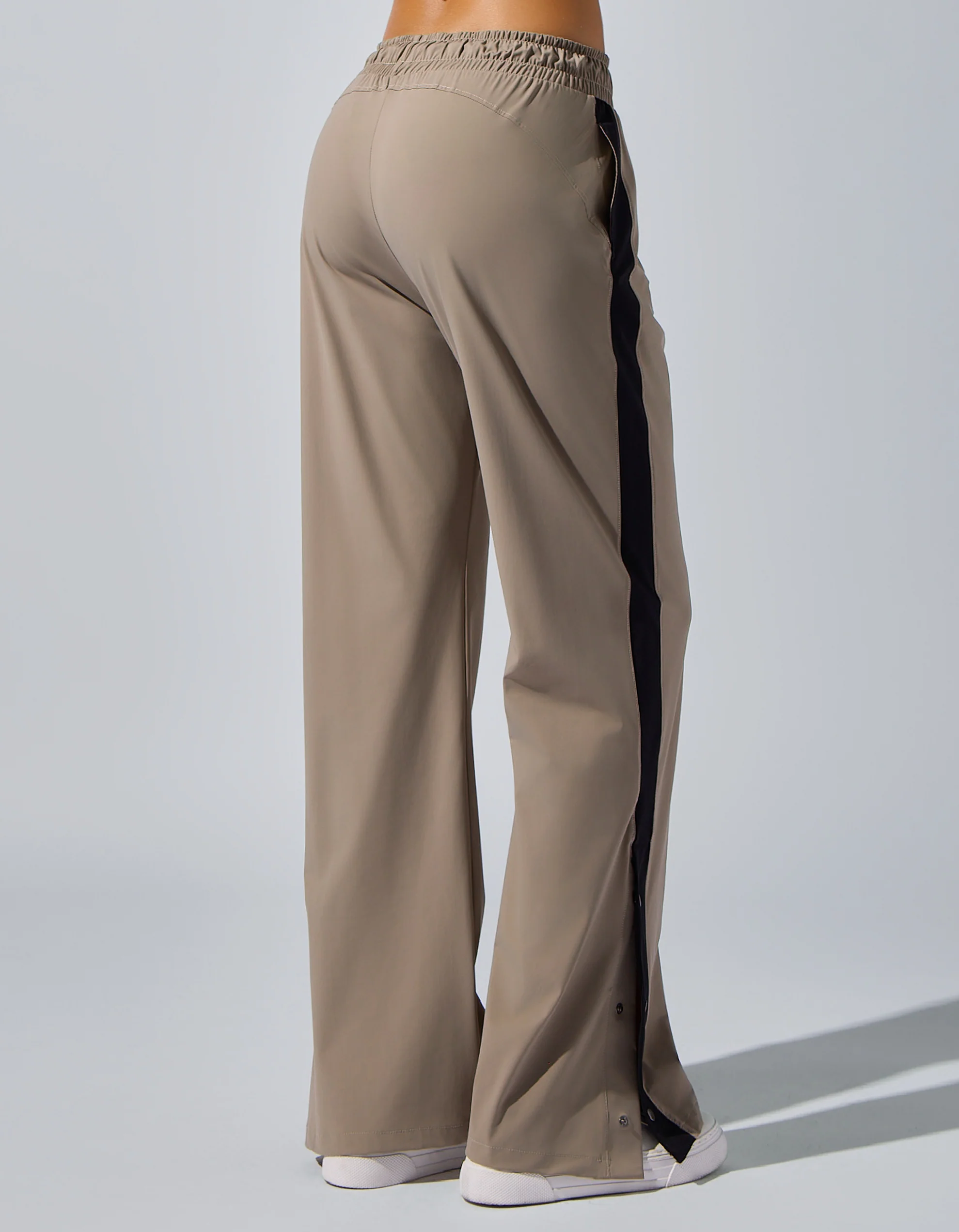 ALBA PANTS [KHAKI] - Image 2