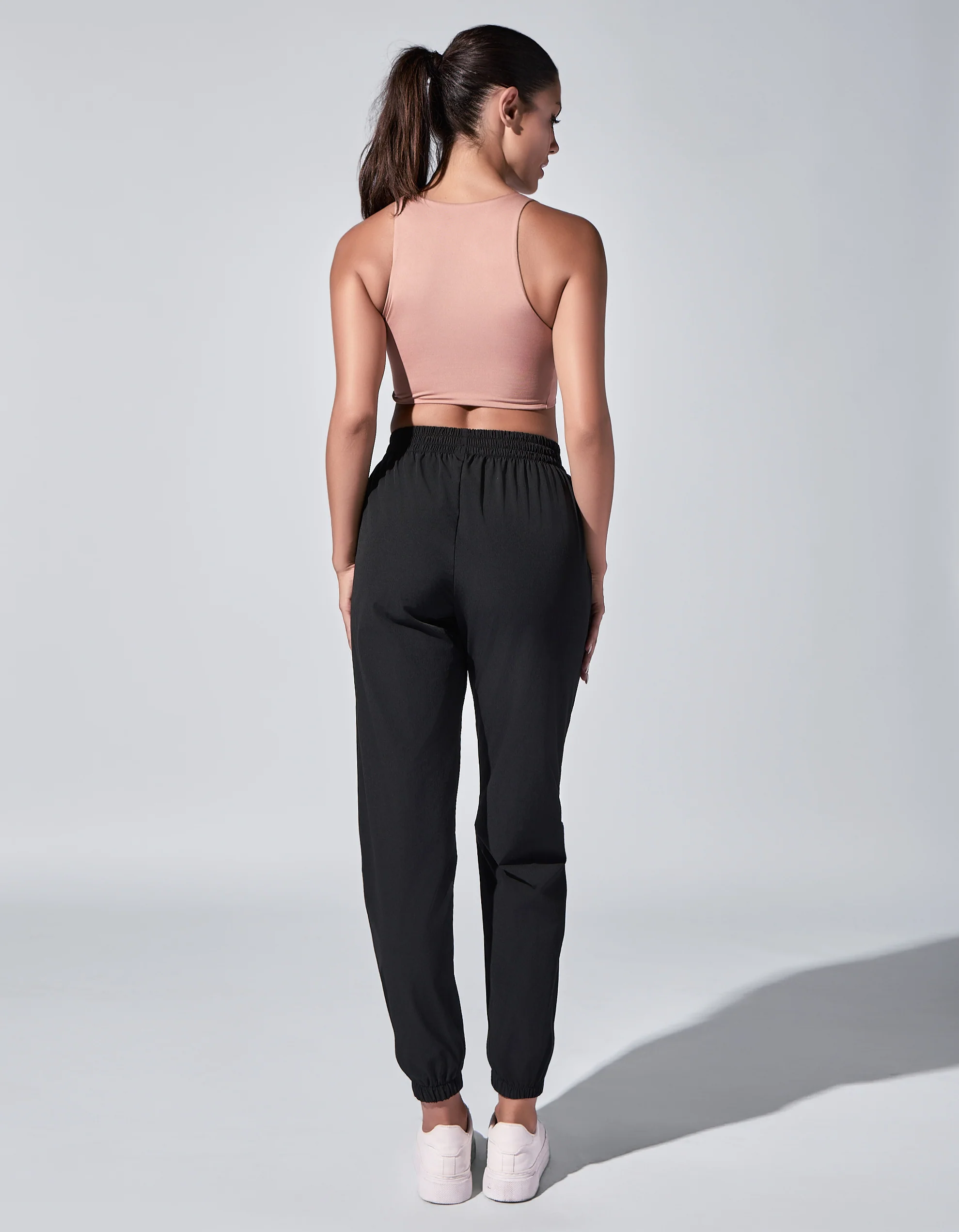Essential Jogger [Black] - Image 2