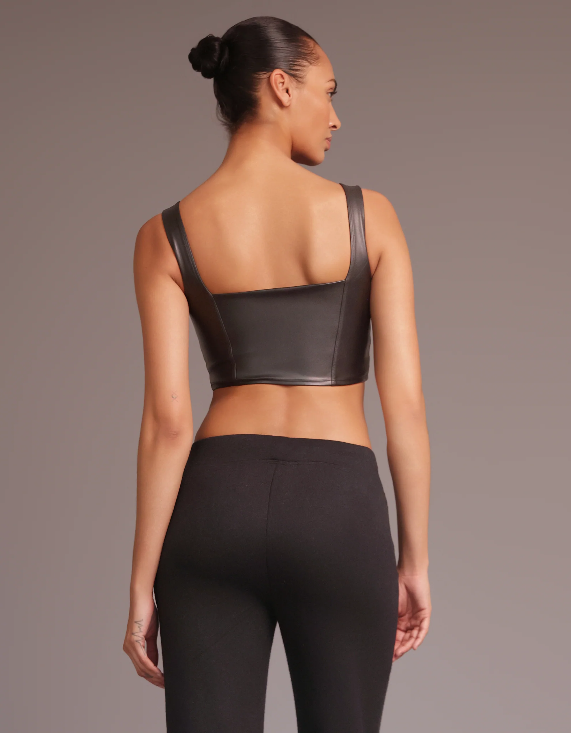 LEATHER BUSTIER [BLACK] - Image 2