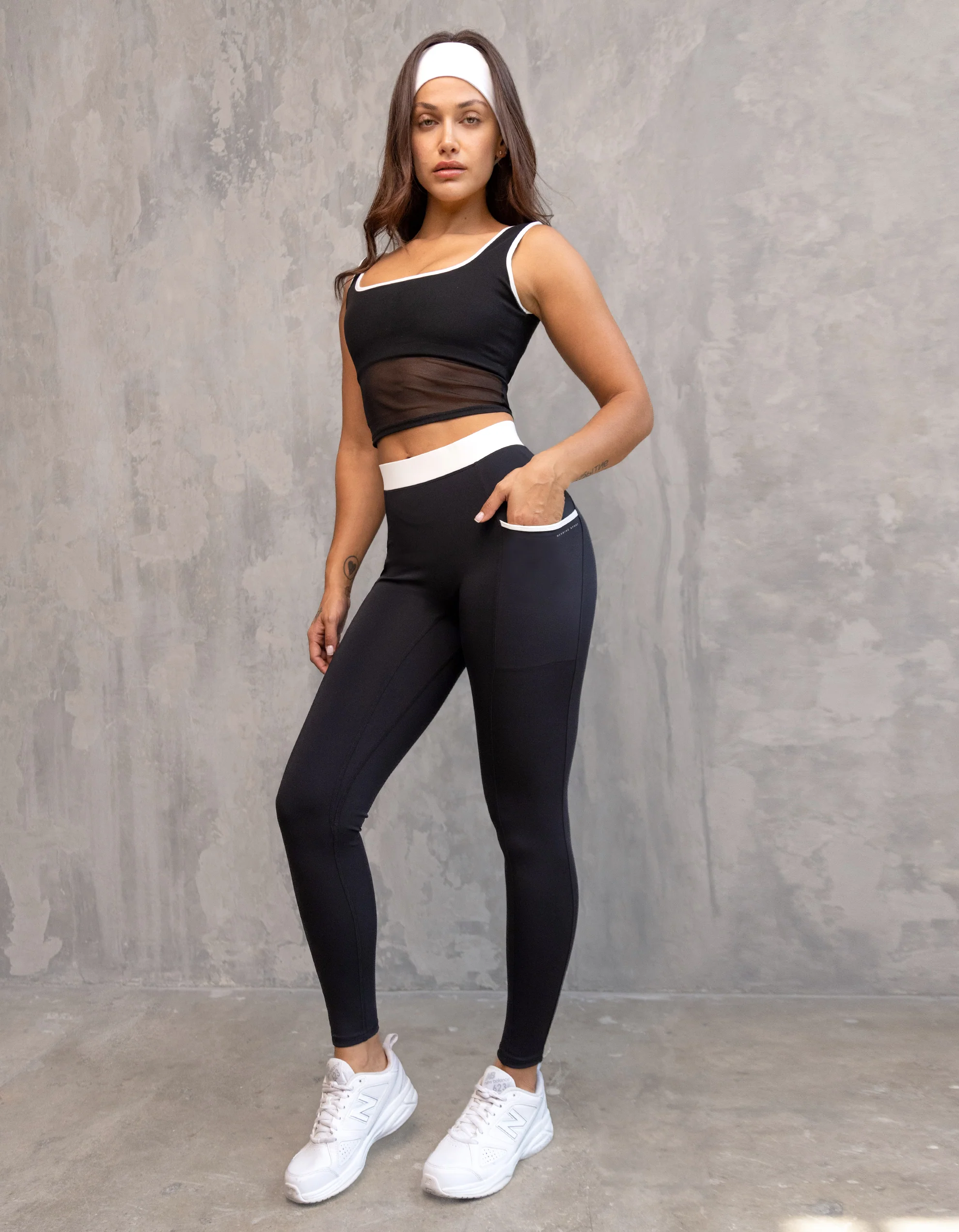 Skylar Legging [Black/White] - Image 3